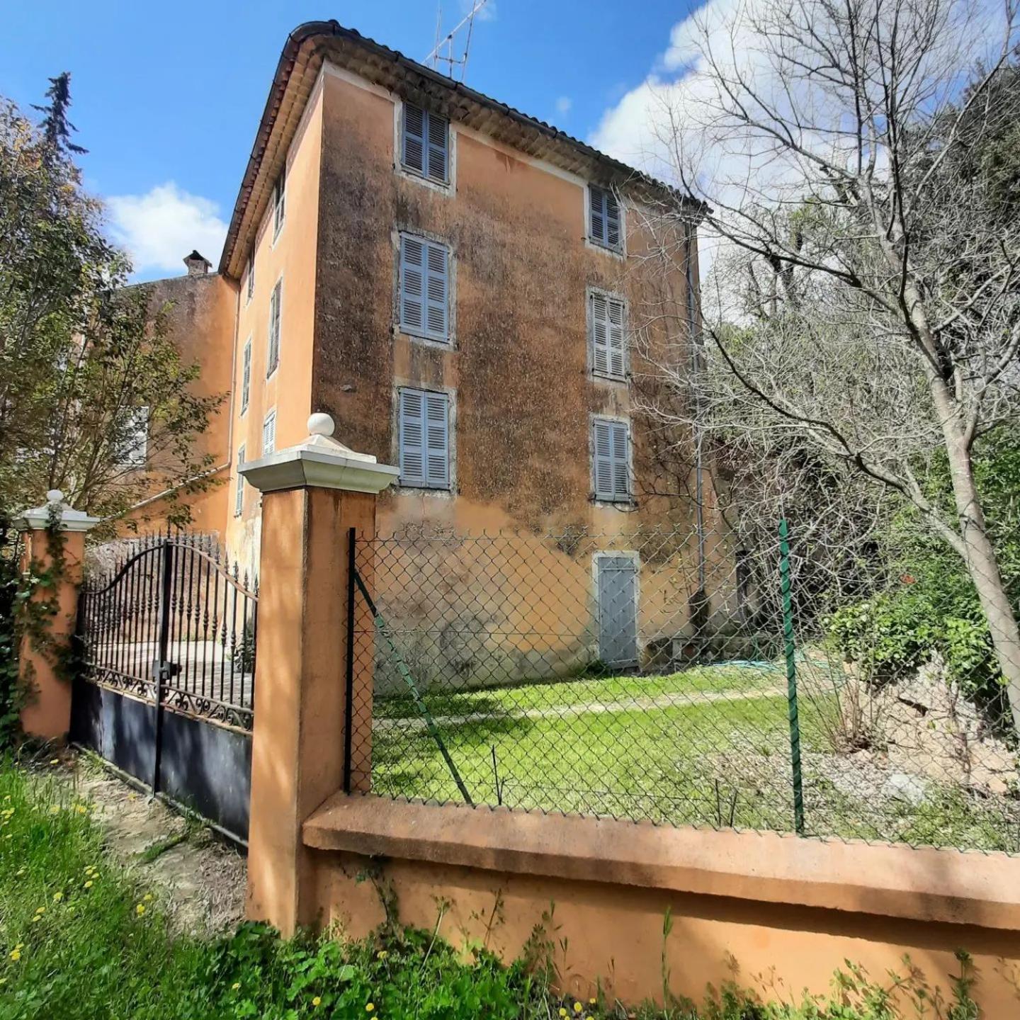 Petit Moulin Le Cannet-des-Maures